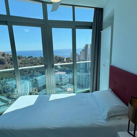 2-Bedroom Apartment With Sea Views Benidorm Esterno foto